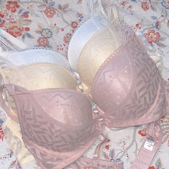 🌿 3 pcs Lace Push Up Bra, Sexy & Breathable Underwire Bra - Picture 2 of 16